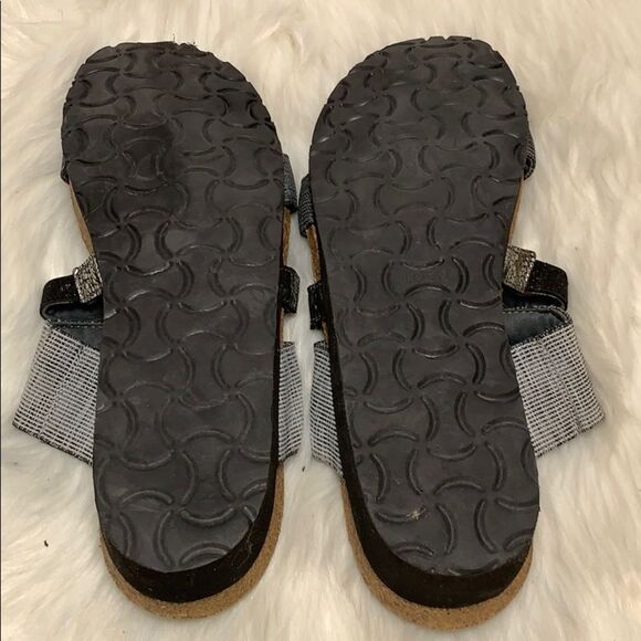 Naot Brenda Gray/Black Fashion Slides Size 40/9 - Picture 7 of 8